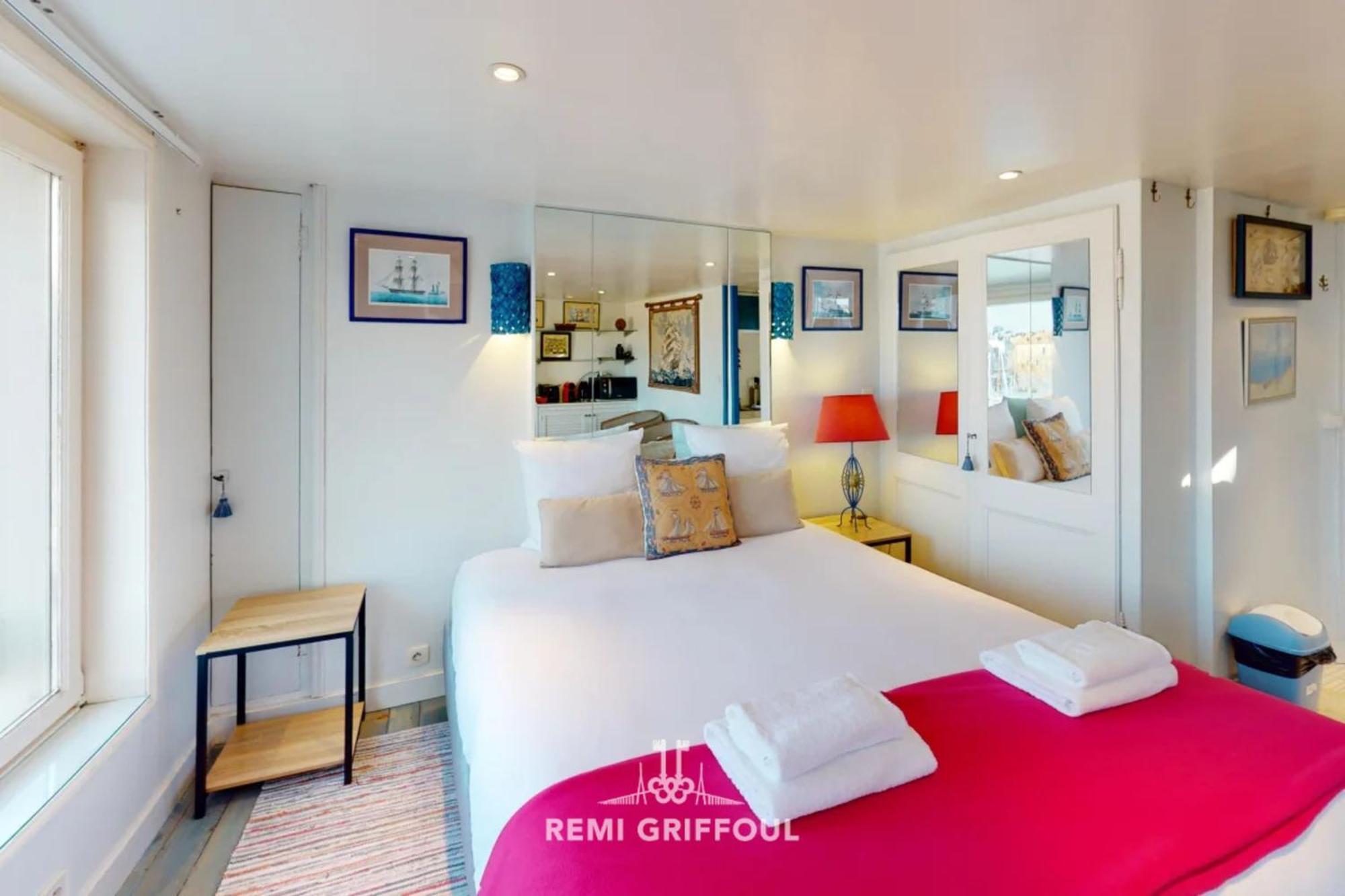 Racing The Wind Breathtaking Port View 2 Pers Apartment Honfleur Exterior foto